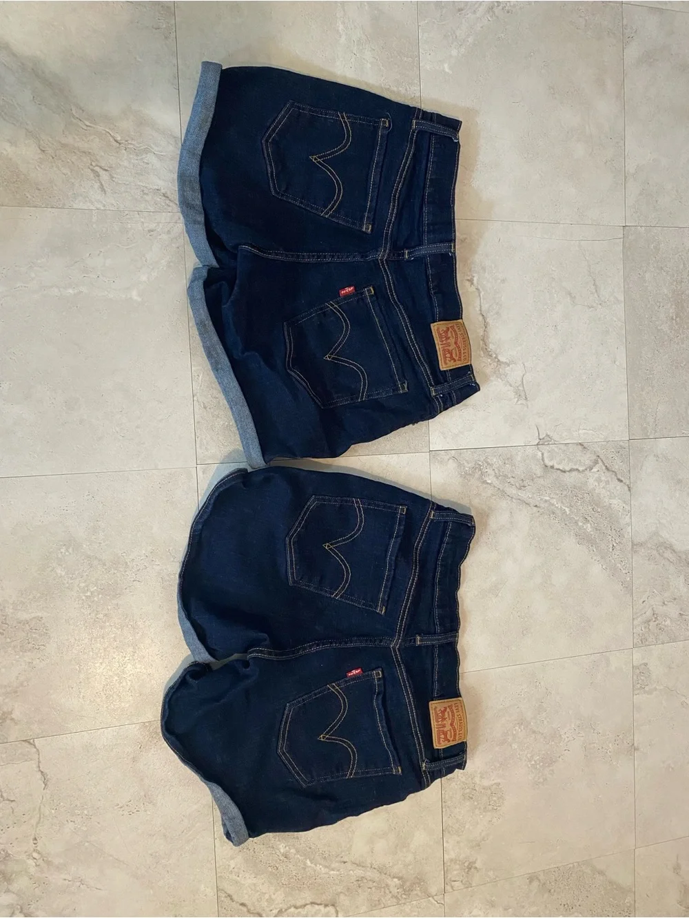 Levis levi cuffed
